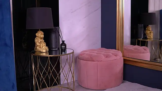 NickyBenz online show from March 16, 8:22 pm