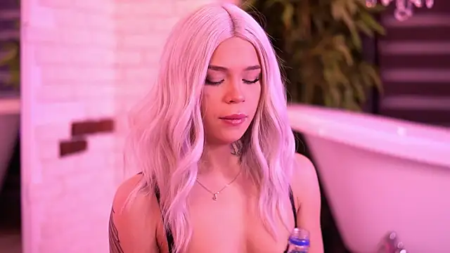 NickyBenz online show from March 1, 7:14 pm