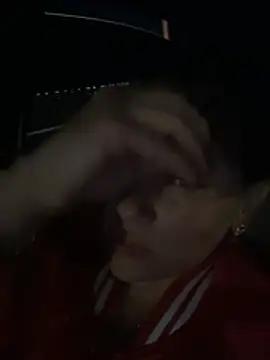 toomuchofafreak online show from January 14, 8:29 am