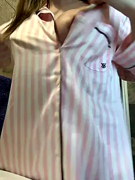 KaseyQuinn  online show from November 26, 9:31 am