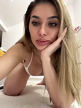 KaseyQuinn  online show from November 20, 9:21 am