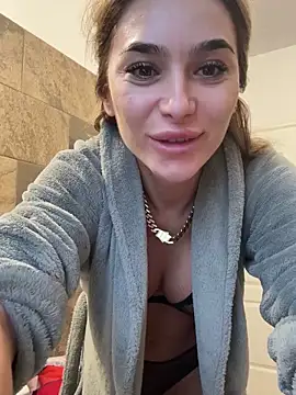 KaseyQuinn  online show from October 28, 5:39 am