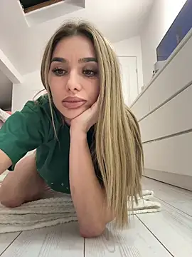 KaseyQuinn  online show from November 29, 10:32 pm