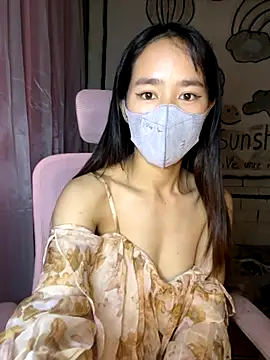 Snapshot of TiNa_04 chatting on October 1, 4:17 am TiNa 04 online show from October 1, 4:17 am