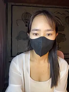 Snapshot of TiNa_04 chatting on November 5, 11:41 pm TiNa 04 online show from November 5, 11:41 pm