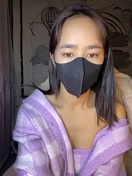 Snapshot of TiNa_04 chatting on November 22, 11:14 pm TiNa 04 online show from November 22, 11:14 pm