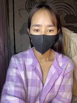 Snapshot of TiNa_04 chatting on November 24, 11:05 pm TiNa 04 online show from November 24, 11:05 pm