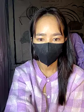 Snapshot of TiNa_04 chatting on November 26, 11:27 pm TiNa 04 online show from November 26, 11:27 pm