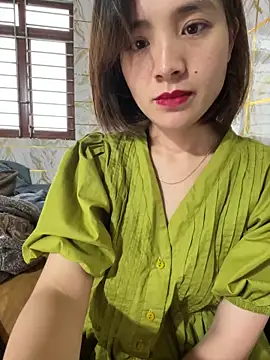 Snapshot of Lyzizi_lovely09 chatting on November 4, 1:20 am Lyzizi lovely09 online show from November 4, 1:20 am