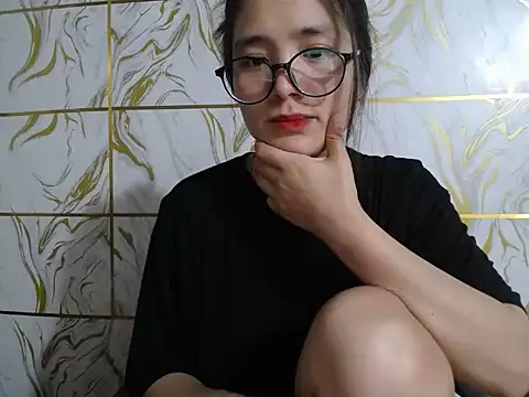 Lyzizi lovely09 online show from July 6, 8:43 am