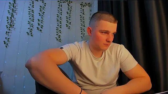 Your Claddagh online show from March 28, 8:54 pm