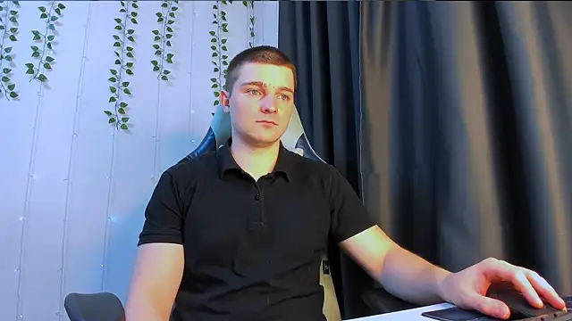 Your Claddagh online show from February 11, 7:03 pm