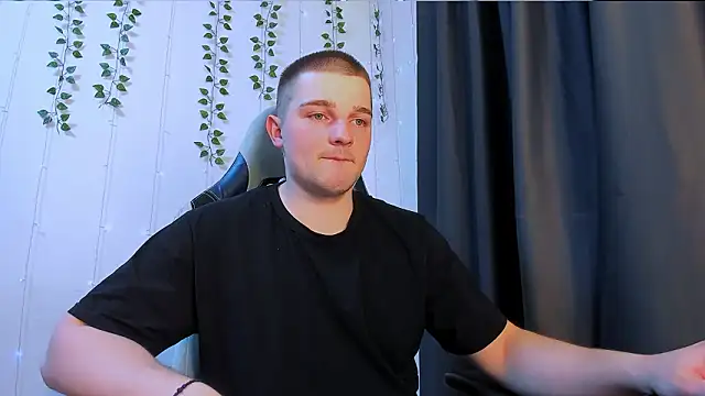 Your Claddagh online show from March 9, 7:50 pm