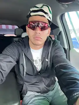 StrokingDaddy4 online show from December 20, 6:00 pm