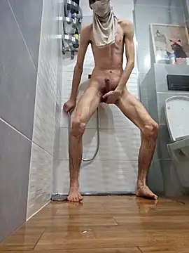 analifyy online show from December 22, 8:14 am