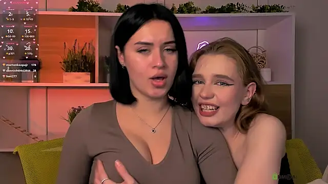 Snapshot of eva_drive chatting on December 14, 11:21 pm eva drive online show from December 14, 11:21 pm