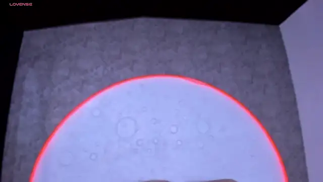 Snapshot of ReinaChloe chatting on February 16, 4:27 pm ReinaChloe online show from February 16, 4:27 pm