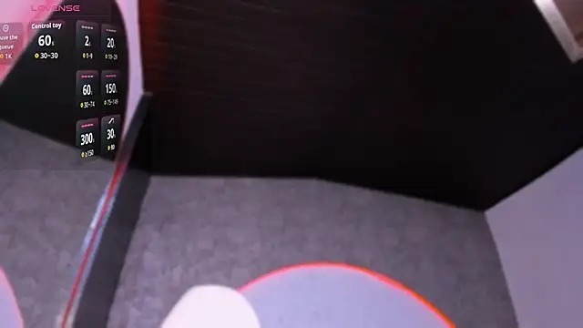 Snapshot of ReinaChloe chatting on February 3, 4:12 pm ReinaChloe online show from February 3, 4:12 pm