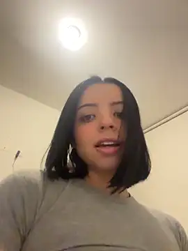 gigi bunn online show from October 8, 11:16 pm