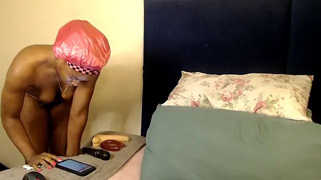 Sexy-Momo online show from October 31, 3:14 am