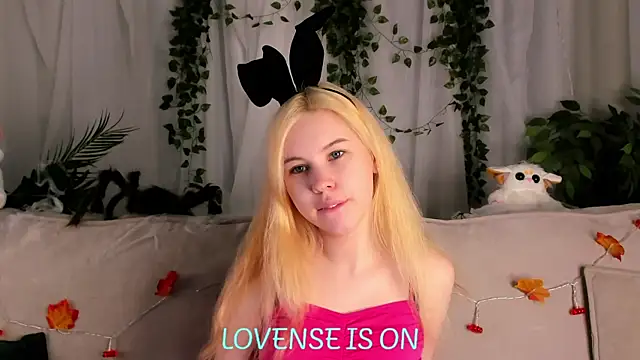 ElizSpieth online show from October 21, 1:27 am