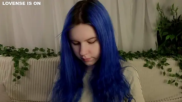 Snapshot of ElizSpieth chatting on February 17, 1:14 am ElizSpieth online show from February 17, 1:14 am