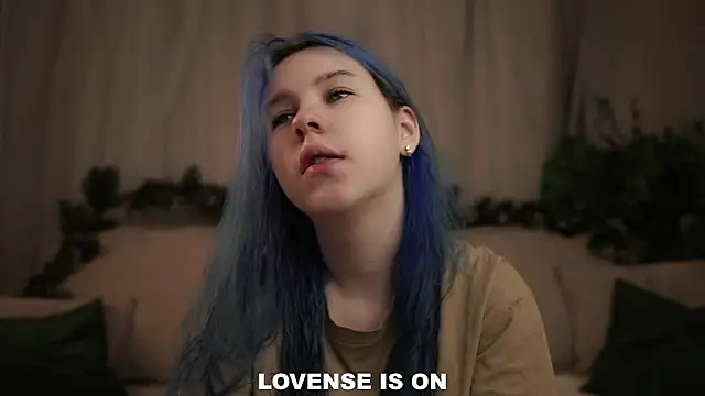 Snapshot of ElizSpieth chatting on January 18, 1:09 am ElizSpieth online show from January 18, 1:09 am