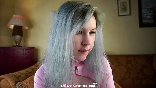 Snapshot of ElizSpieth chatting on June 21, 3:45 am ElizSpieth online show from June 21, 3:45 am