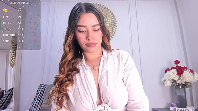 CharlotteBrownn  online show from March 30, 11:39 pm