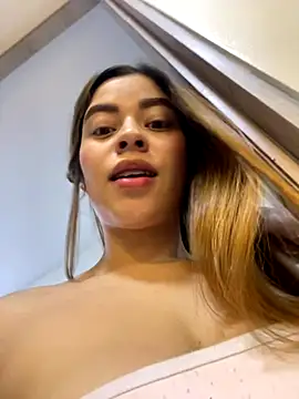 CharlotteBrownn  online show from November 2, 3:22 am