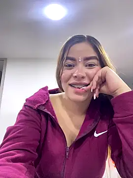 CharlotteBrownn  online show from October 9, 1:39 am