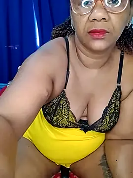Snapshot of analgetica chatting on June 20, 11:48 am analgetica online show from June 20, 11:48 am