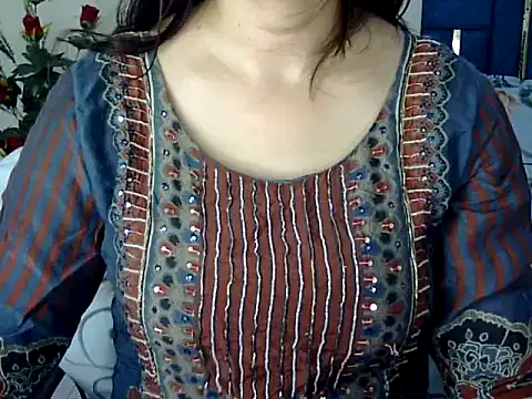 Rumi cute online show from May 12, 1:39 pm