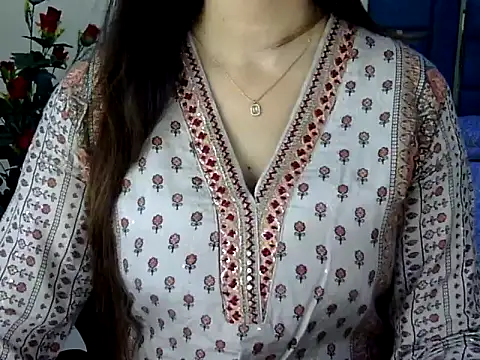 Snapshot of Rumi_cute chatting on June 5, 2:45 pm Rumi cute online show from June 5, 2:45 pm
