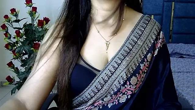 Snapshot of Rumi_cute chatting on June 22, 5:21 pm Rumi cute online show from June 22, 5:21 pm