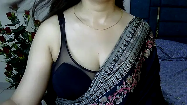 Snapshot of Rumi_cute chatting on July 1, 2:39 pm Rumi cute online show from July 1, 2:39 pm