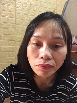 Snapshot of QuingLin chatting on September 28, 5:47 am QuingLin online show from September 28, 5:47 am