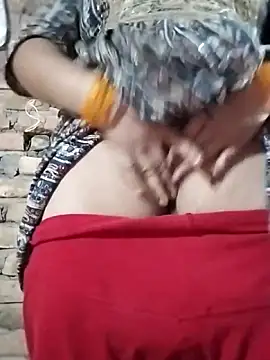 rani8008 online show from November 3, 5:45 am