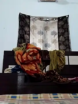 rani8008 online show from May 19, 2:51 am