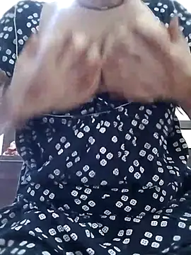 rani8008 online show from March 15, 2:07 am