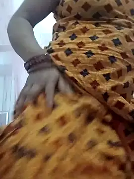 rani8008 online show from February 27, 5:02 pm