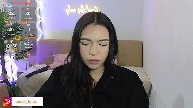 Snapshot of Ameliiaa_tay chatting on October 14, 11:33 am Ameliiaa tay online show from October 14, 11:33 am
