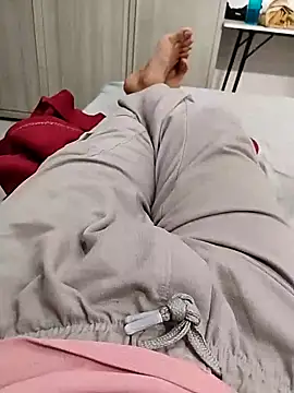 themasklover online show from April 2, 4:57 pm