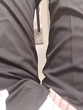 themasklover online show from April 25, 6:05 am