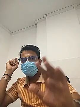 themasklover online show from May 26, 8:45 am