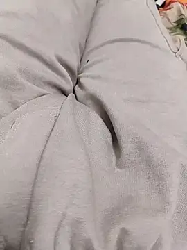 themasklover online show from December 18, 4:55 pm