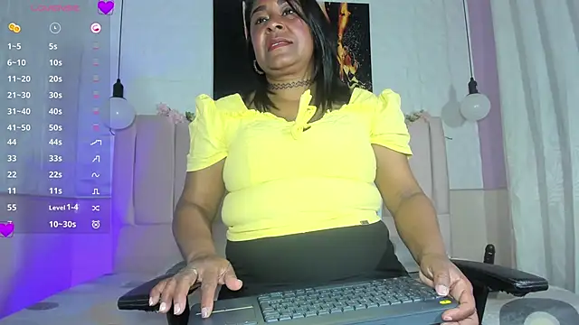 mya blaze online show from September 24, 12:22 pm