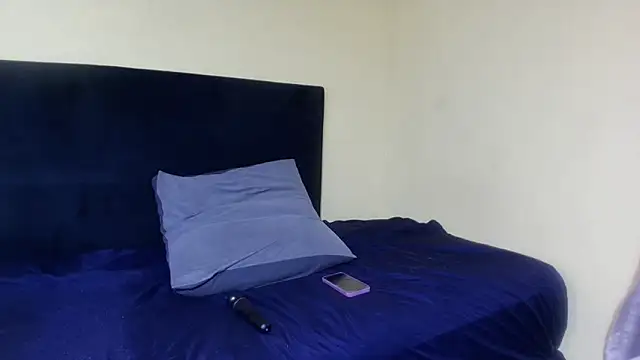 SweetTitties21 online show from October 26, 6:08 pm