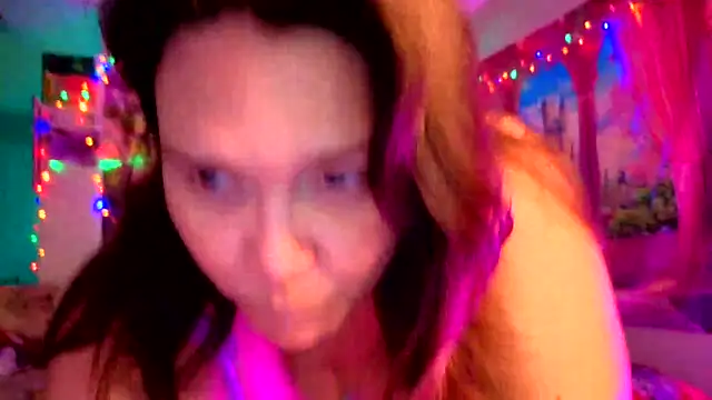 Snapshot of Princess__Kitty__ chatting on October 28, 3:55 pm Princess Kitty online show from October 28, 3:55 pm