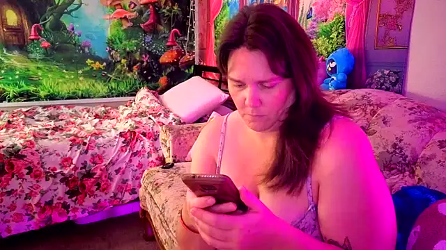 Snapshot of Princess__Kitty__ chatting on November 4, 3:05 pm Princess Kitty online show from November 4, 3:05 pm